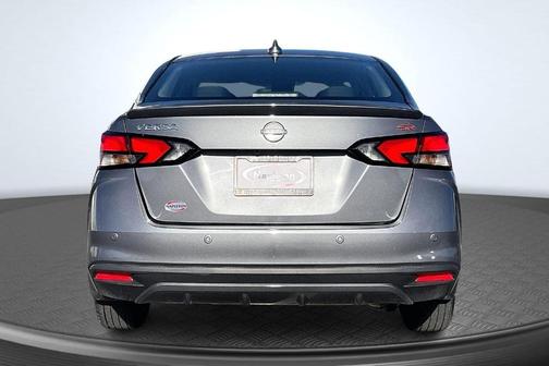 2024 Nissan Versa 1.6 SR