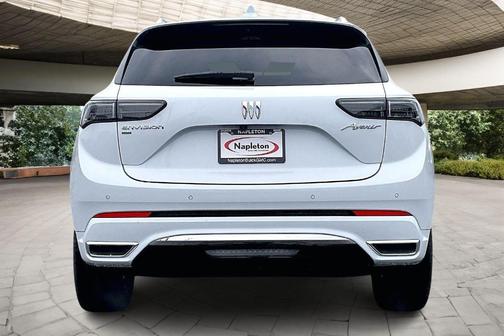White Tri-Coat 2026 Buick Envision Avenir