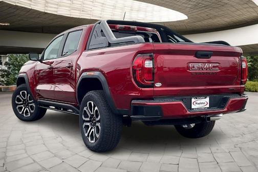 2025 GMC Canyon AT4