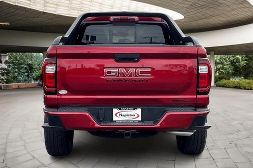 2025 GMC Canyon AT4