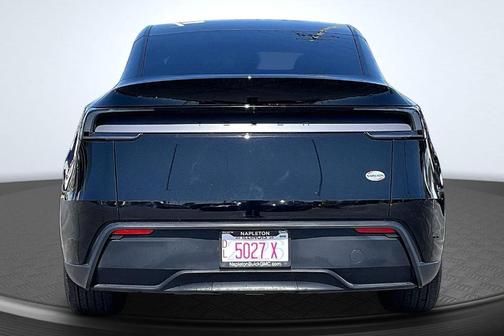 Diamond Black 2026 Tesla Model Y PREMIUM