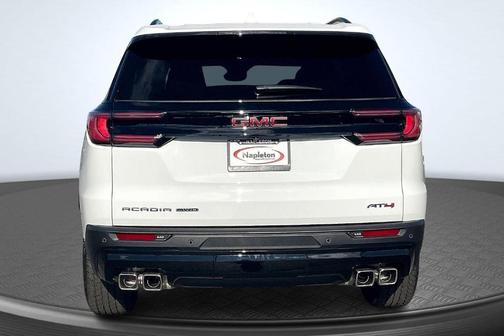 2025 GMC Acadia AT4