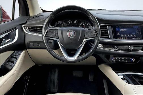 2022 Buick Enclave Essence