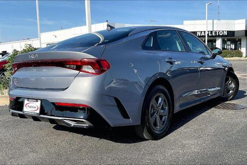 Everlasting Silver 2023 Kia K5 LXS