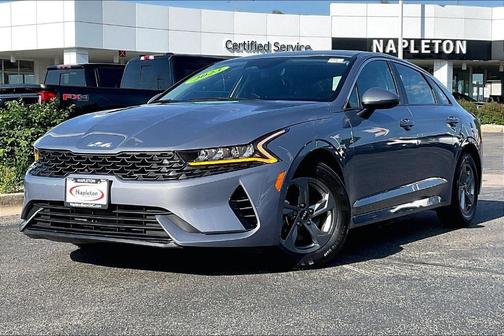Everlasting Silver 2023 Kia K5 LXS