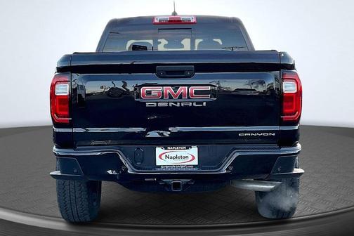 2023 GMC Canyon Denali