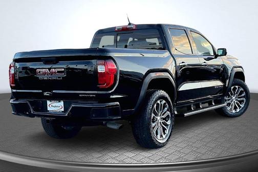 2023 GMC Canyon Denali
