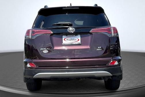 2018 Toyota RAV4 SE