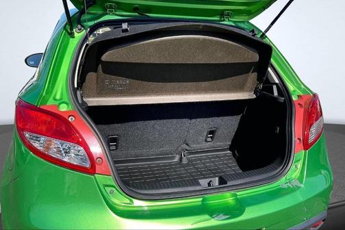 2011 Mazda Mazda2 Touring