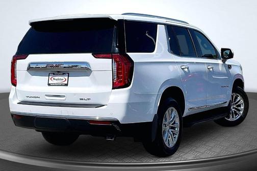 2021 GMC Yukon SLT