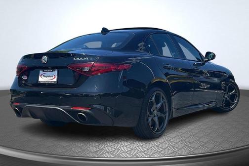 2017 Alfa Romeo Giulia Ti