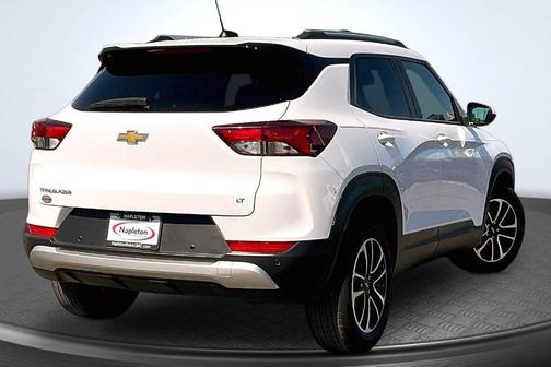 Summit White 2024 Chevrolet Trailblazer LT
