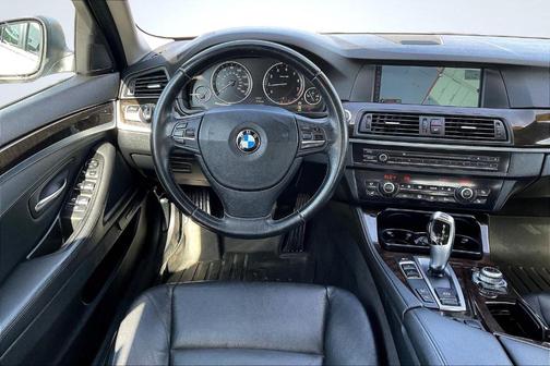 2012 BMW 528 i xDrive