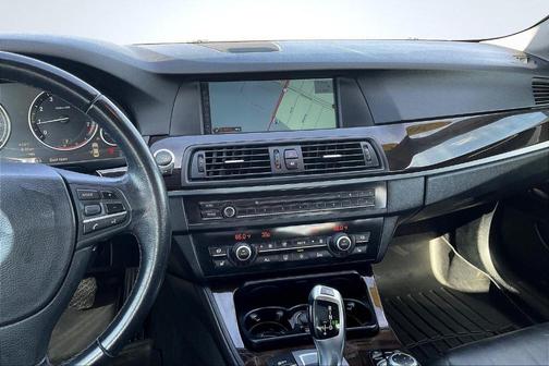 2012 BMW 528 i xDrive