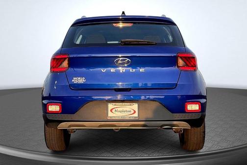 2022 Hyundai VENUE SEL