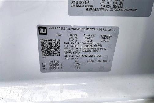 Summit White 2022 GMC Sierra 1500 SLT