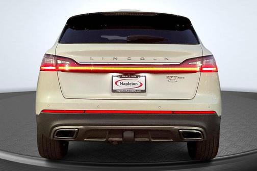 2020 Lincoln Nautilus Reserve