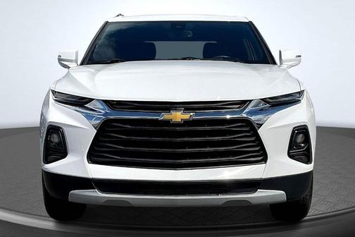 Summit White 2022 Chevrolet Blazer 2LT