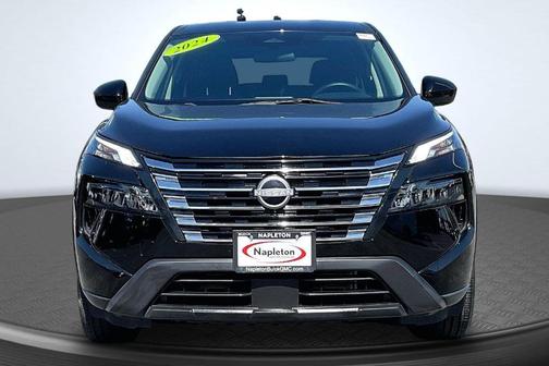 Black 2024 Nissan Rogue SV