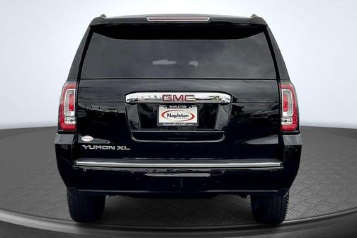 2017 GMC Yukon XL Denali