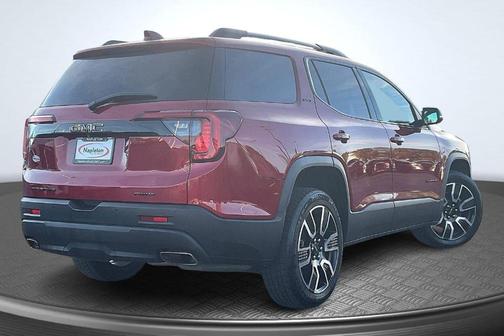2021 GMC Acadia SLT