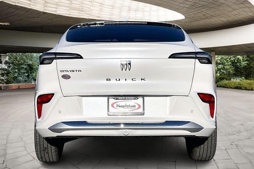 White Frost Tri-Coat 2026 Buick Envista Avenir