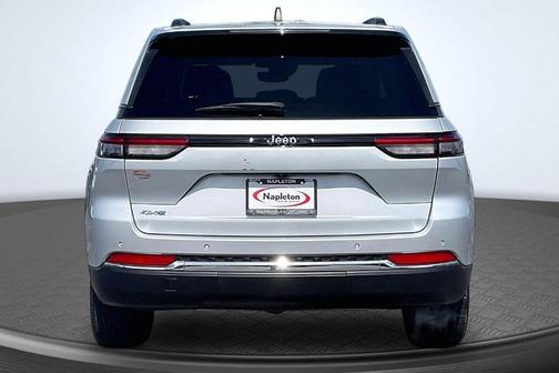 Silver Zynith 2024 Jeep Grand Cherokee 4xe Base