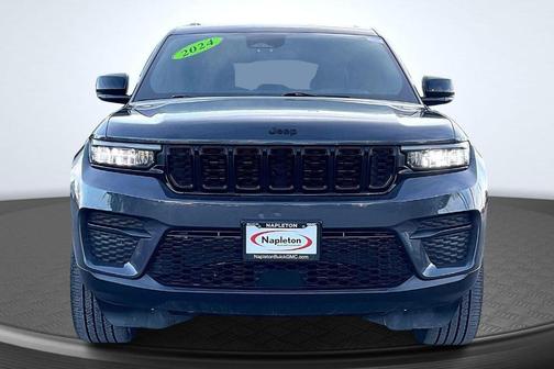 2024 Jeep Grand Cherokee Laredo