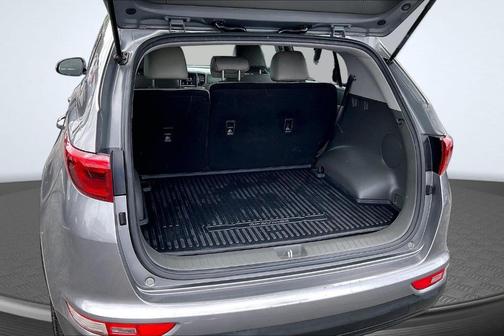 Mineral Silver 2018 Kia Sportage EX