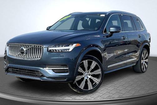 2022 Volvo XC90 Recharge Plug-In Hybrid T8 Inscription Extended Range 6P