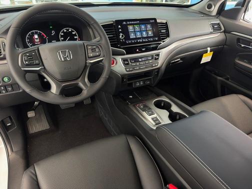 Platinum White Pearl 2026 Honda Ridgeline RTL