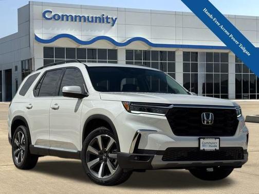 2025 Honda Pilot Touring 8-Passenger