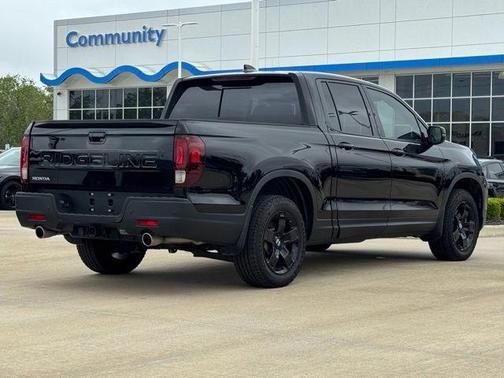 2025 Honda Ridgeline Black