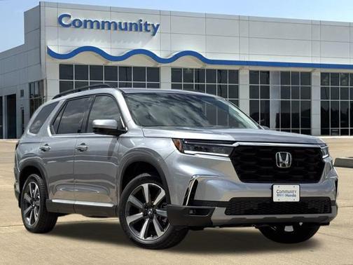 2025 Honda Pilot Touring 8-Passenger