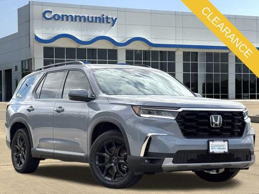 2025 Honda Pilot Touring 8-Passenger