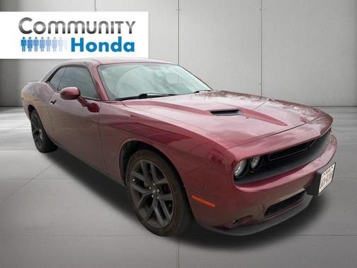 2022 Dodge Challenger SXT