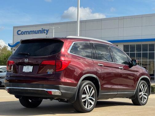 2018 Honda Pilot Elite