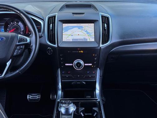 2020 Ford Edge ST