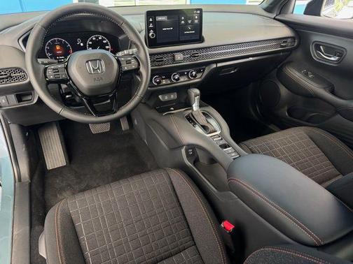 2026 Honda HR-V 2WD Sport