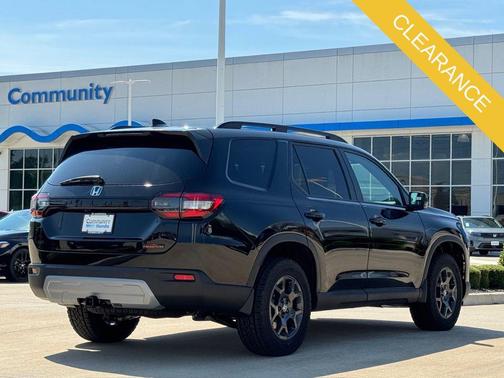 2025 Honda Pilot TrailSport