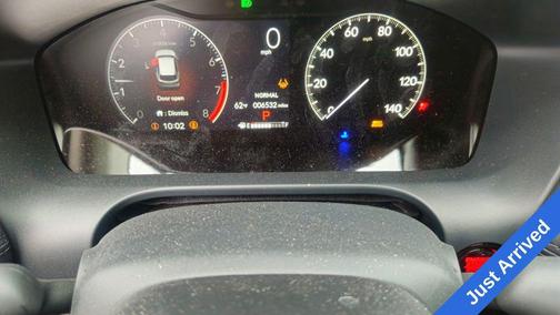 Platinum White Pearl 2026 Honda HR-V LX