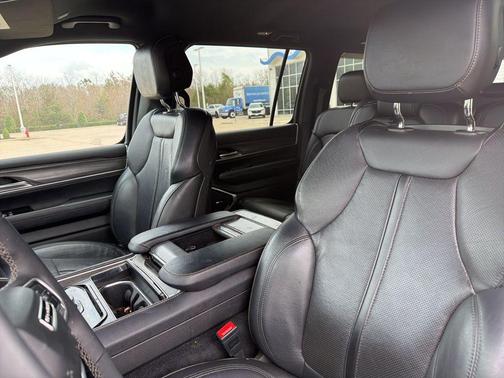 2024 Jeep Wagoneer L Series II 4x4