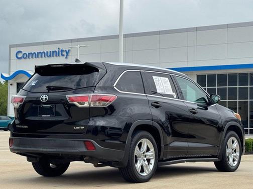 Attitude Black Metallic 2015 Toyota Highlander Limited Platinum
