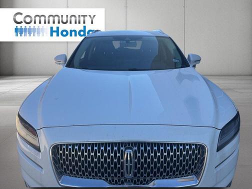 2022 Lincoln Nautilus Standard