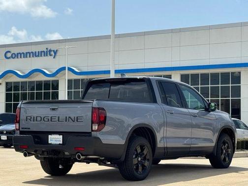 2025 Honda Ridgeline Black