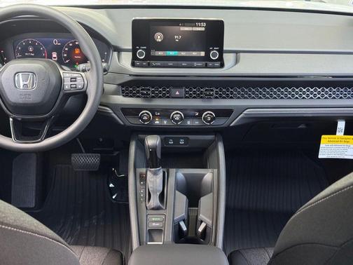 2025 Honda Accord LX 1.5T