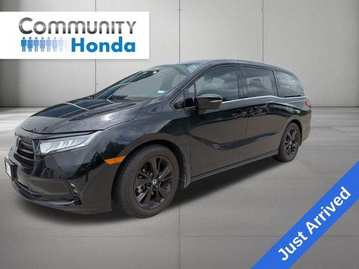 Crystal Black Pearl 2024 Honda Odyssey Sport