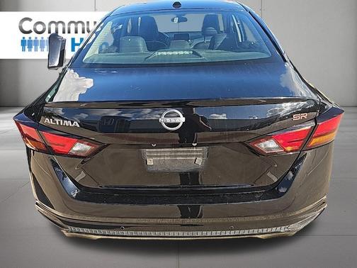 2023 Nissan Altima SR FWD