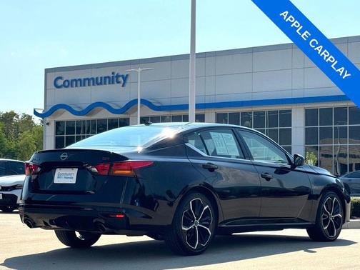 2023 Nissan Altima SR FWD