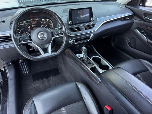 2023 Nissan Altima SR FWD